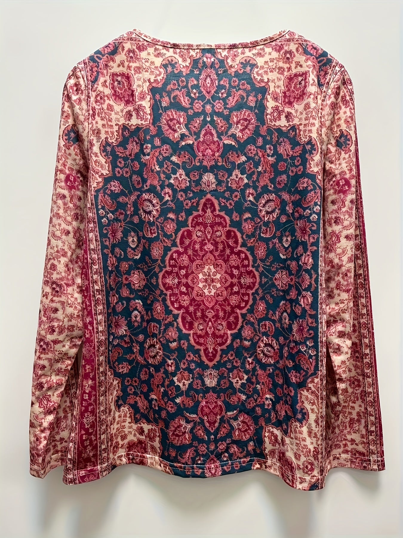 Women's Floral Print V Neck Long Sleeve T-Shirt - Casual Spring and Fall Top